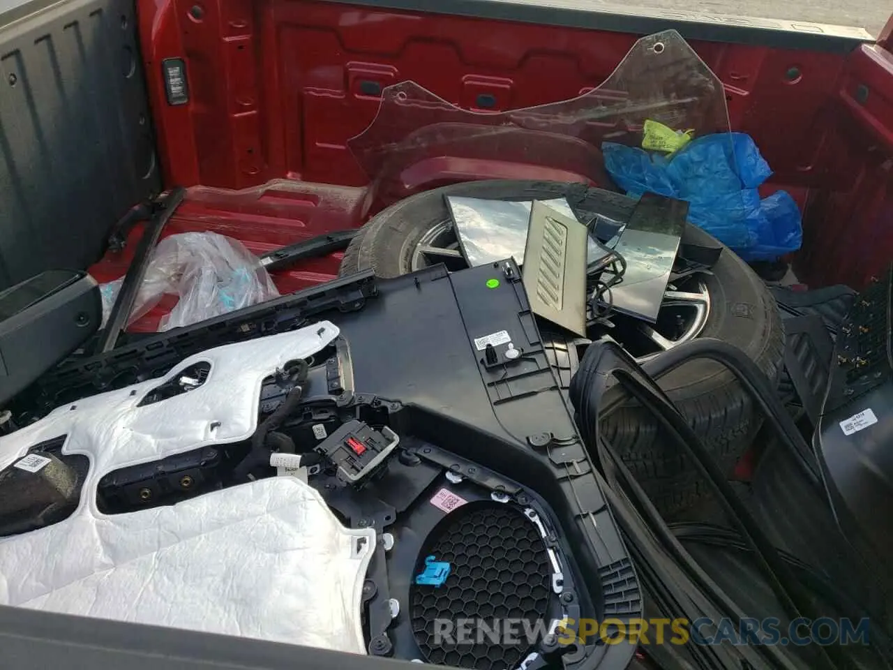 12 Photograph of a damaged car 1GTPHCED4RZ164560 GMC SIERRA 2024