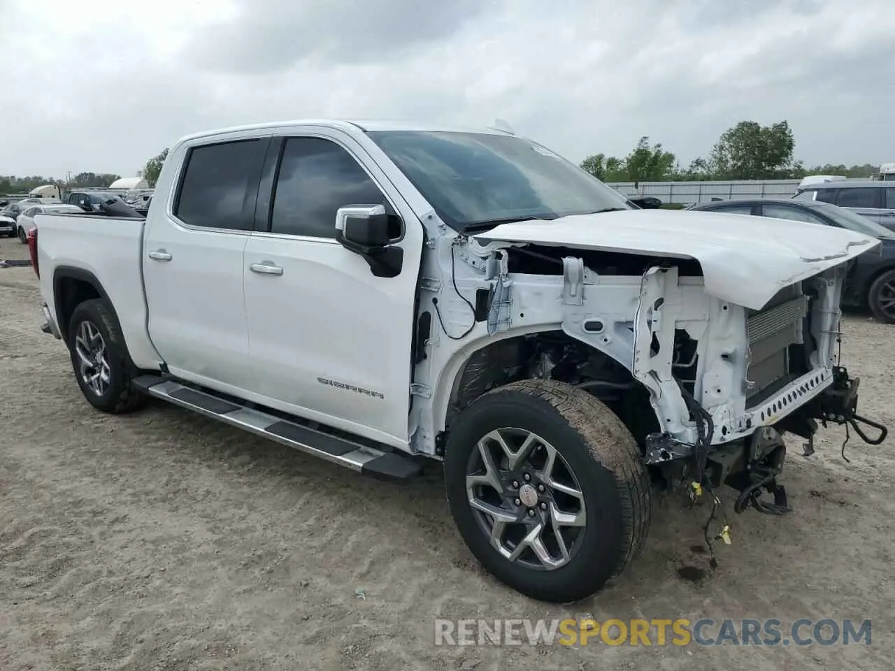 4 Photograph of a damaged car 1GTPHDED7RZ263783 GMC SIERRA 2024