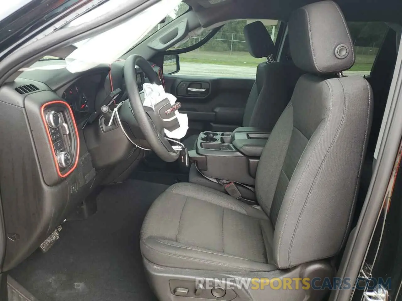 7 Photograph of a damaged car 1GTRUAEK1RZ201846 GMC SIERRA 2024