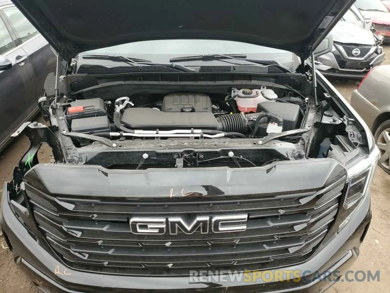 11 Photograph of a damaged car 1GTRUCEK9RZ377863 GMC SIERRA 2024