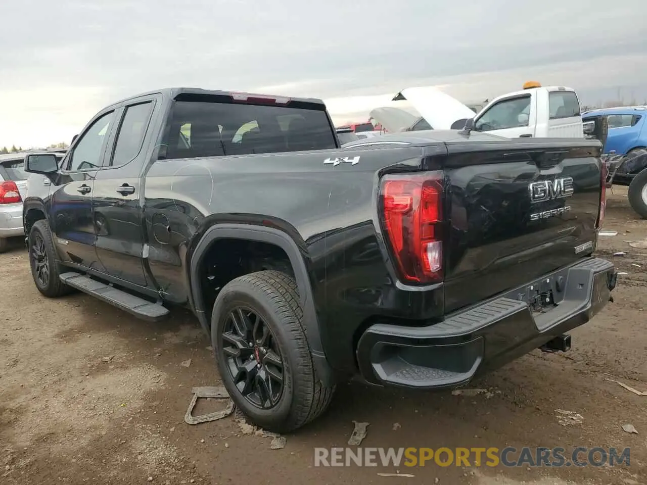 2 Photograph of a damaged car 1GTRUCEK9RZ377863 GMC SIERRA 2024