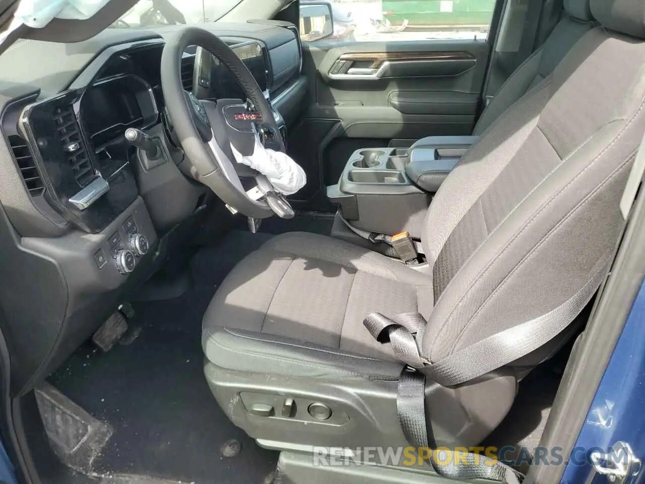 7 Photograph of a damaged car 1GTRUJEK4RZ176019 GMC SIERRA 2024