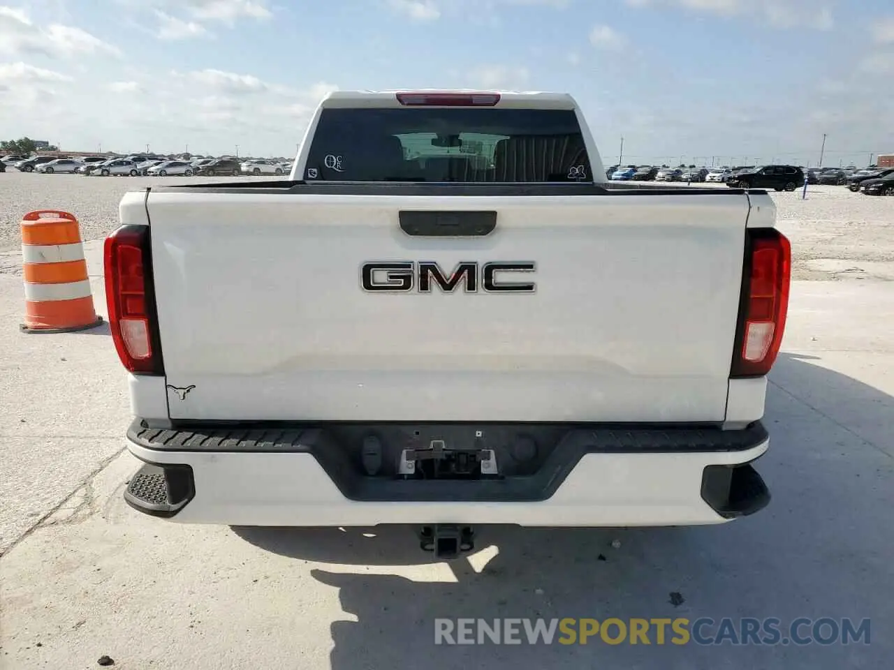 6 Photograph of a damaged car 1GTRUJEK4RZ295687 GMC SIERRA 2024
