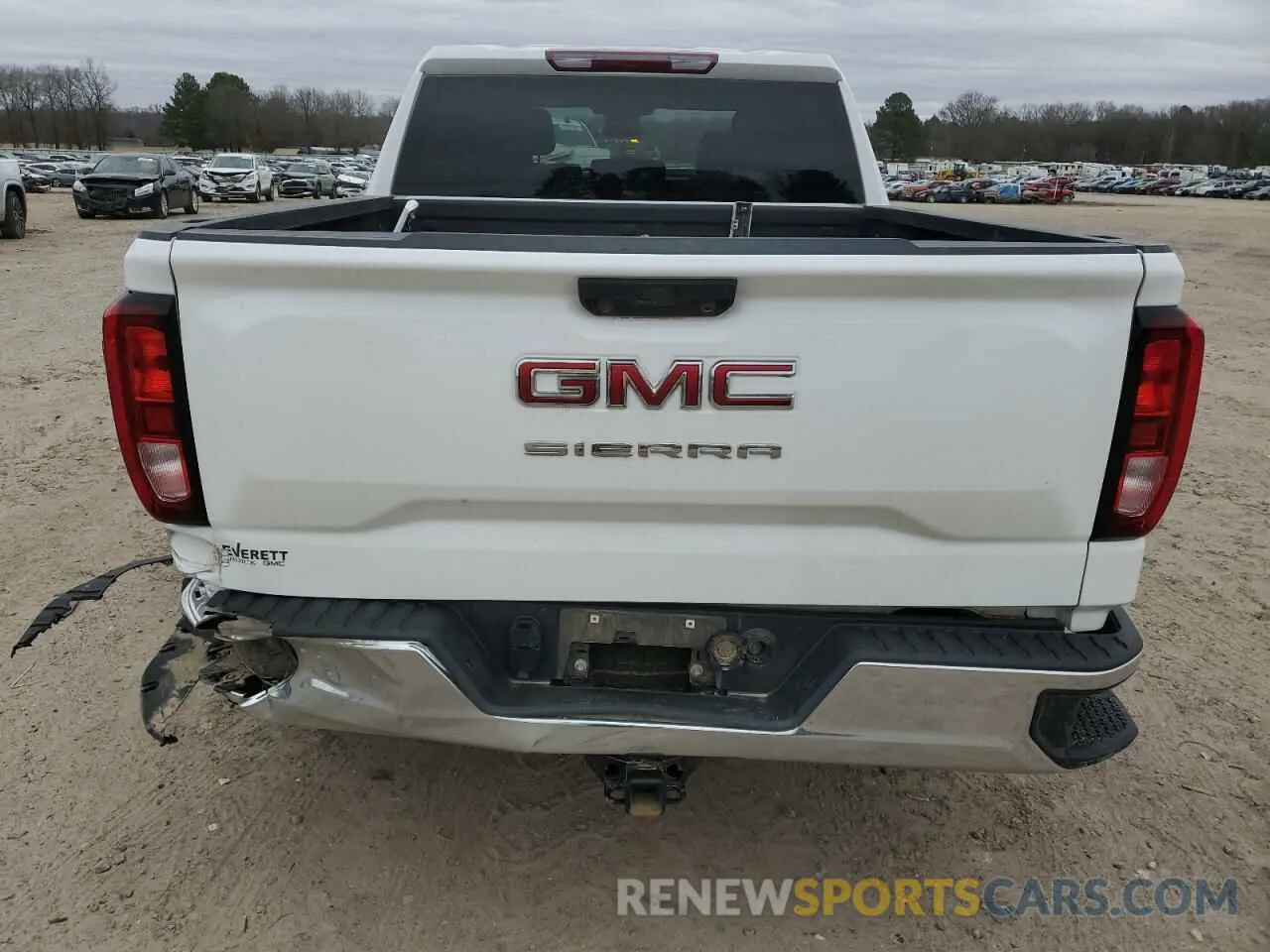 6 Photograph of a damaged car 1GTUUAEDXRZ271888 GMC SIERRA 2024