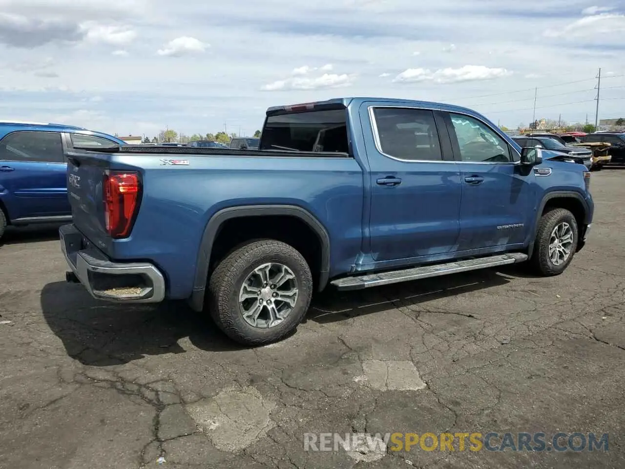 3 Photograph of a damaged car 1GTUUBED7RZ324617 GMC SIERRA 2024