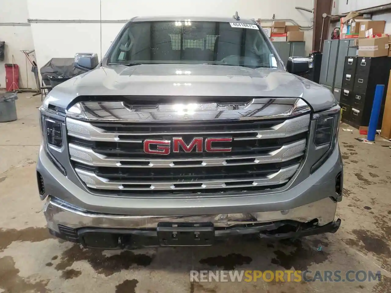 5 Photograph of a damaged car 1GTUUBED9RZ315918 GMC SIERRA 2024