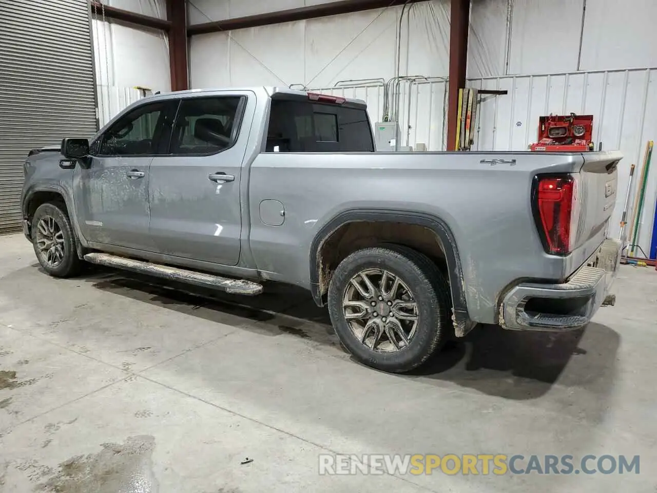 2 Photograph of a damaged car 1GTUUCE80RZ336178 GMC SIERRA 2024
