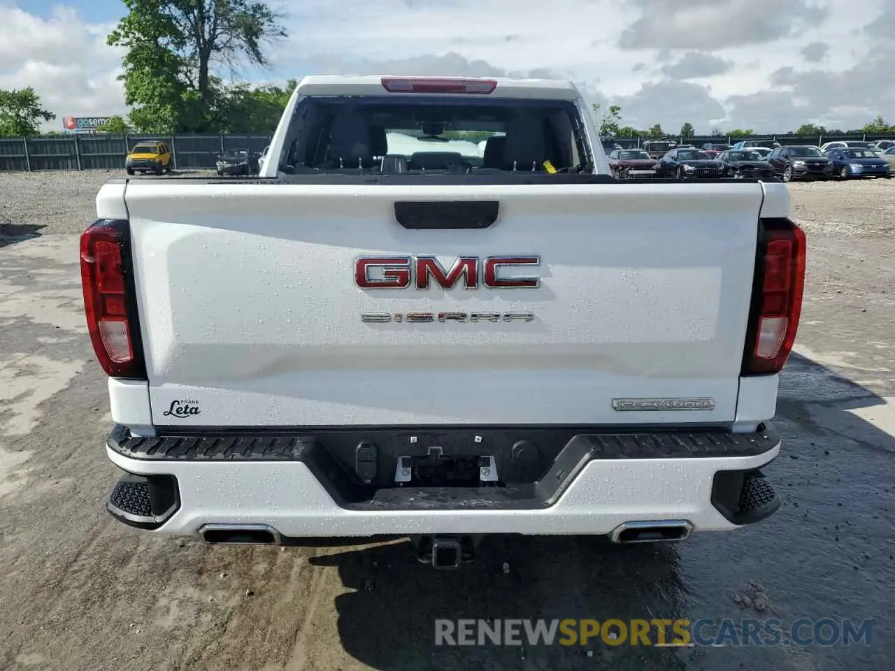 6 Photograph of a damaged car 1GTUUCED6RZ399718 GMC SIERRA 2024