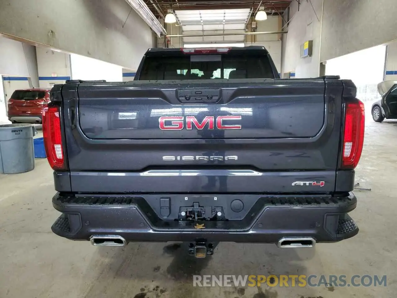 6 Photograph of a damaged car 1GTUUEE83RZ110499 GMC SIERRA 2024