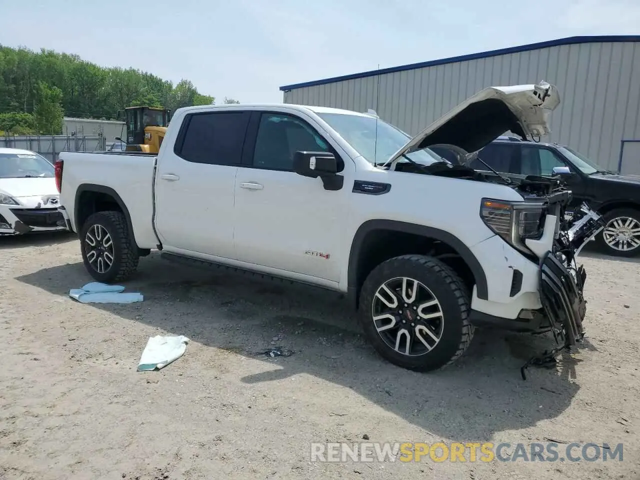 4 Photograph of a damaged car 1GTUUEE83RZ305485 GMC SIERRA 2024