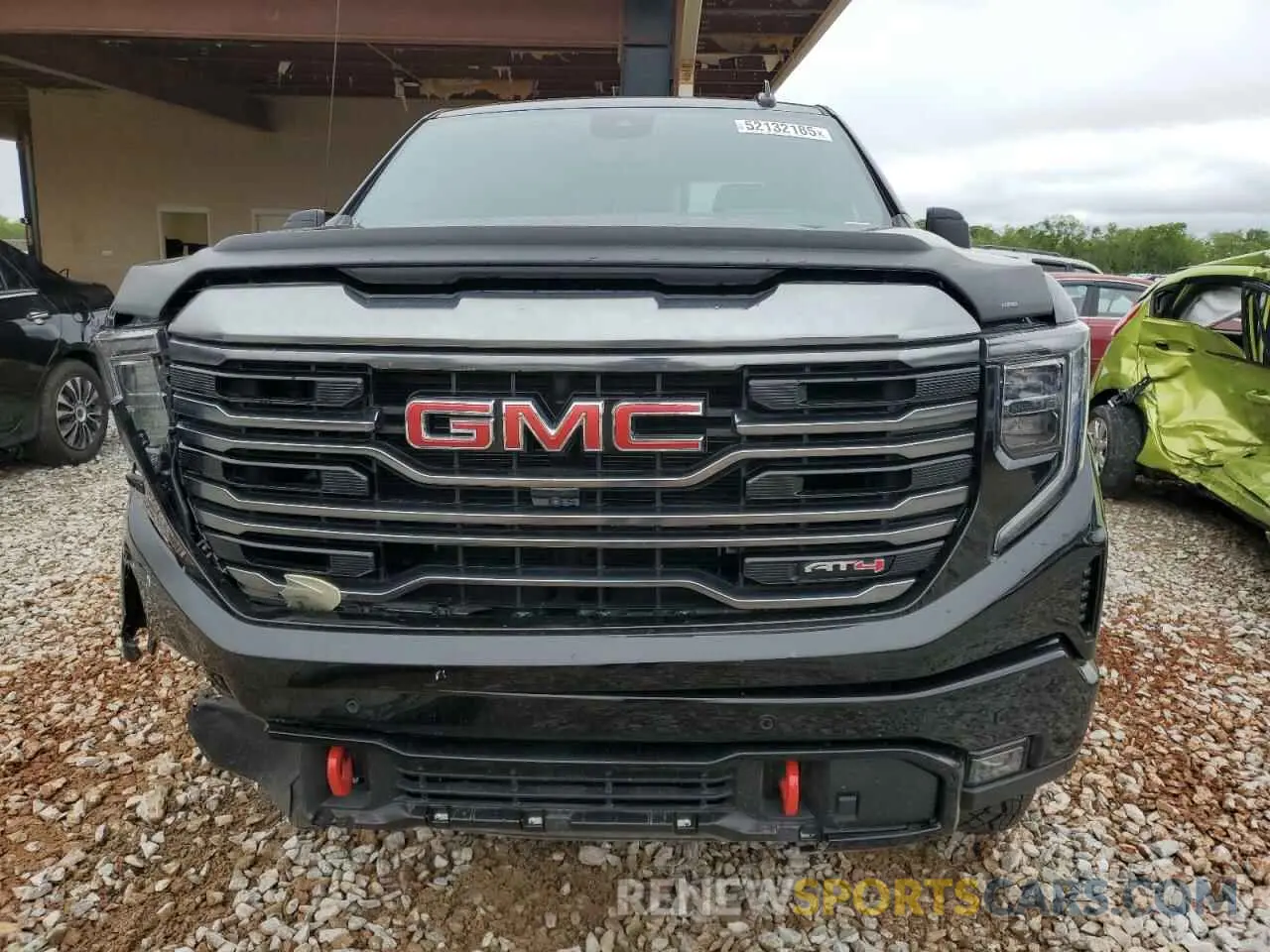 5 Photograph of a damaged car 1GTUUEE85RZ125117 GMC SIERRA 2024