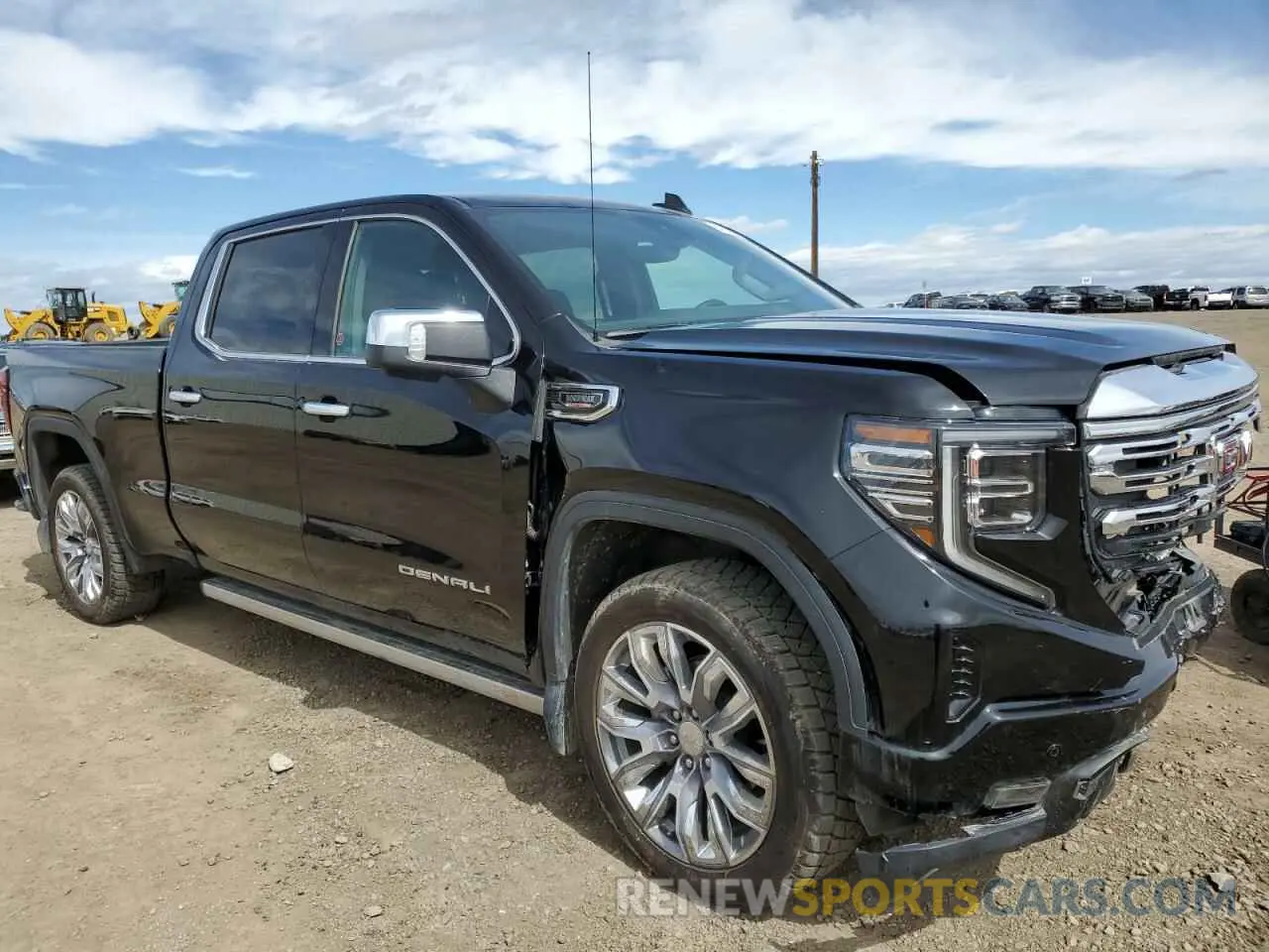 4 Photograph of a damaged car 1GTUUGE84RZ217122 GMC SIERRA 2024