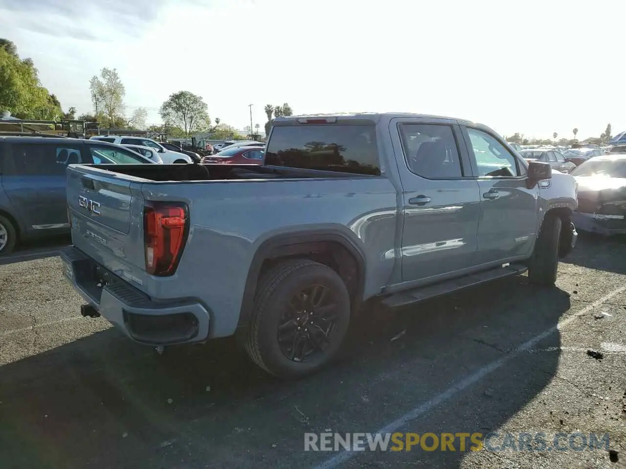 3 Photograph of a damaged car 3GTPHCE8XRG377774 GMC SIERRA 2024