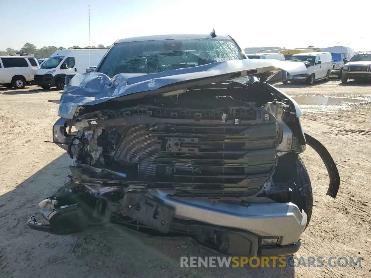 5 Photograph of a damaged car 3GTPHCEK3RG249243 GMC SIERRA 2024