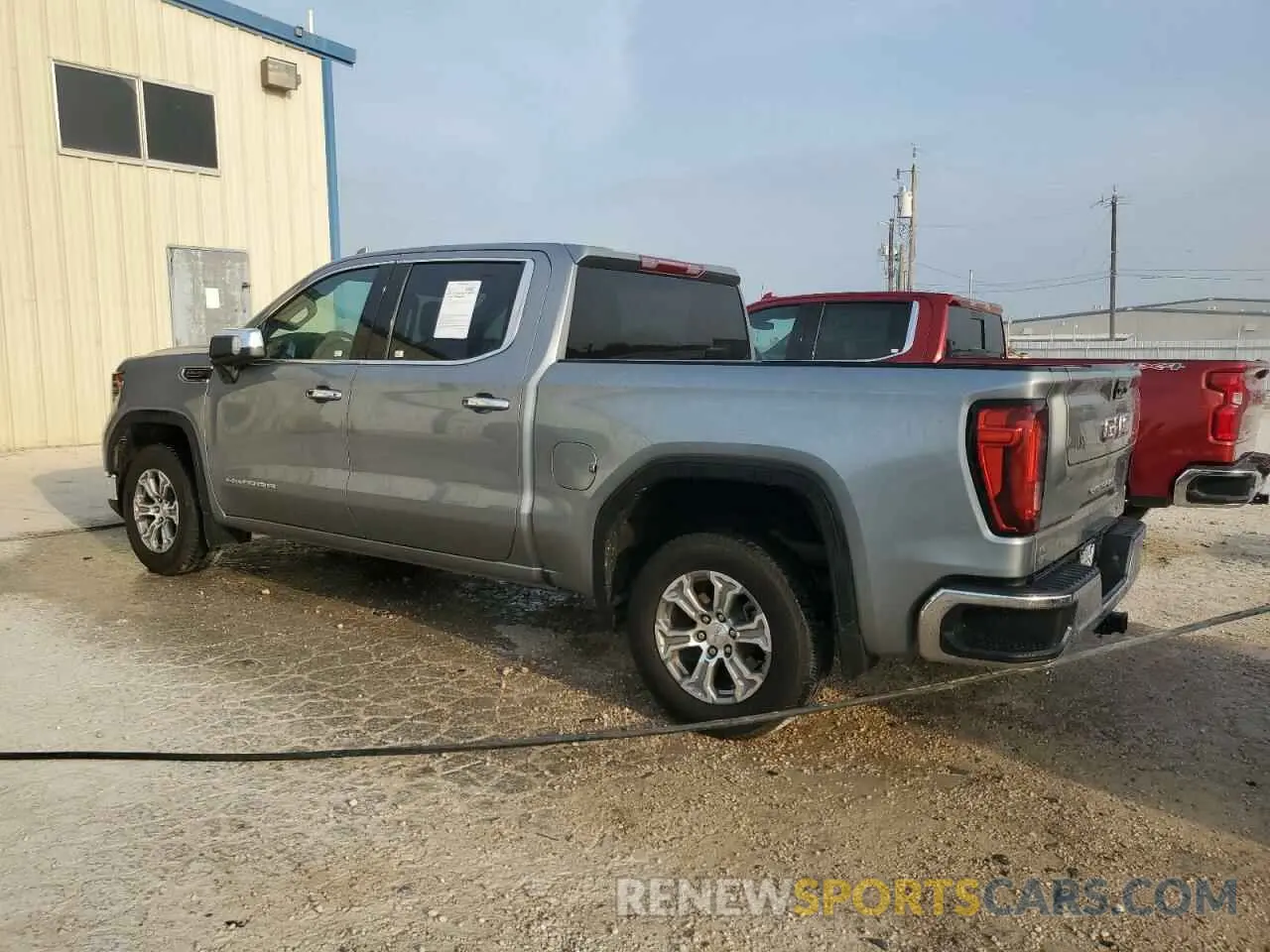 2 Photograph of a damaged car 3GTPHDED9RG148067 GMC SIERRA 2024