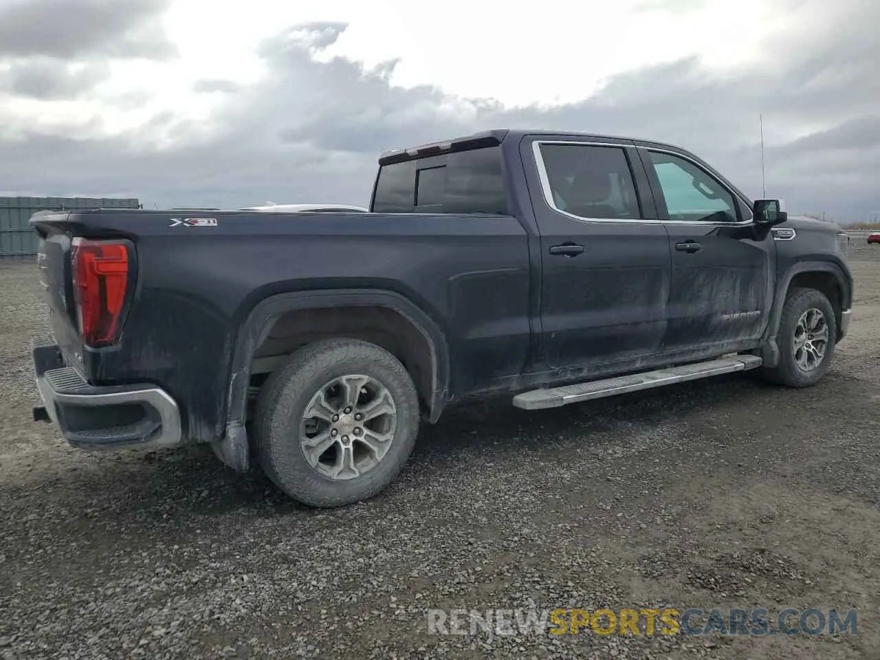 3 Photograph of a damaged car 3GTUUBED1RG234914 GMC SIERRA 2024