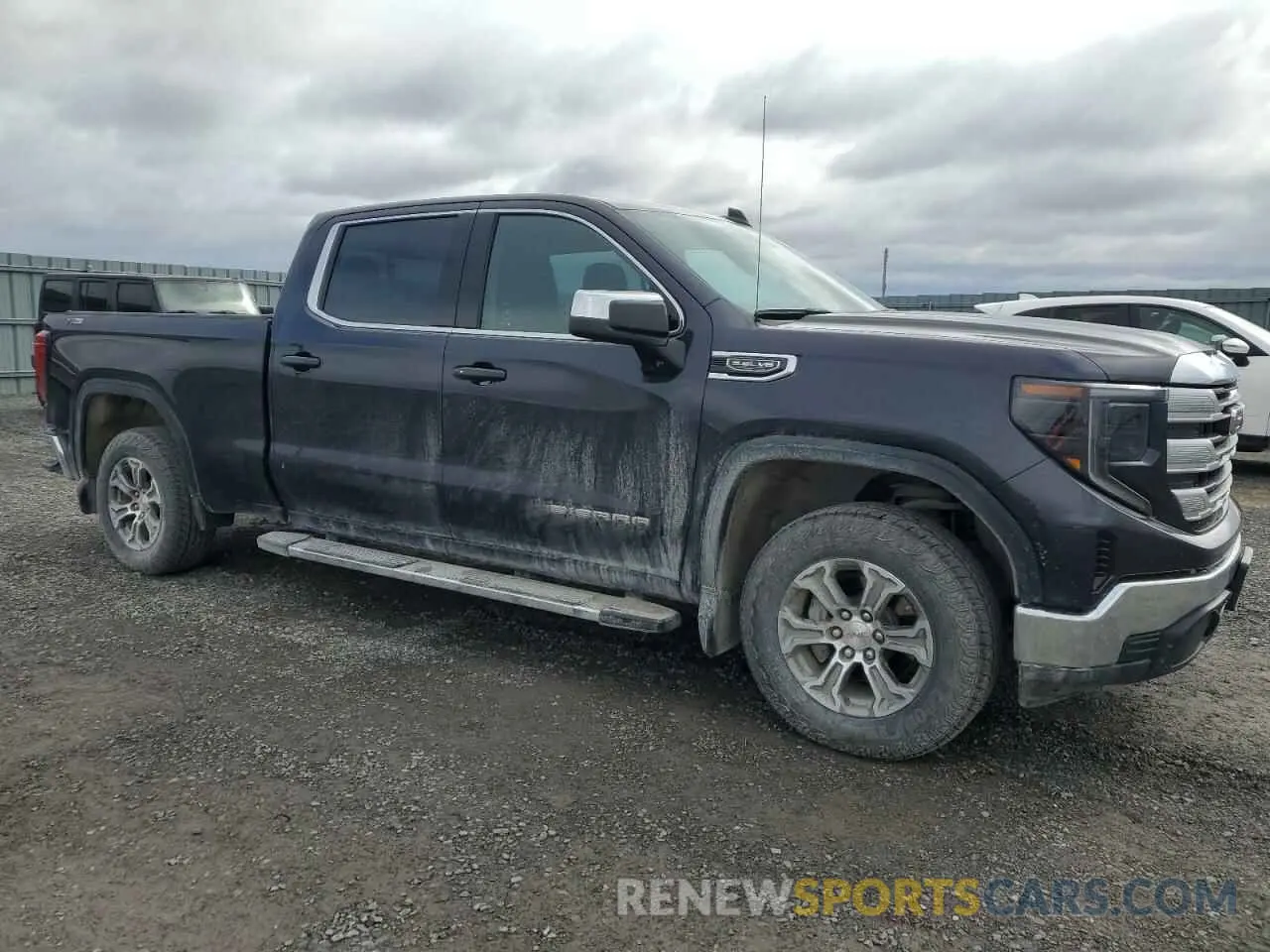 4 Photograph of a damaged car 3GTUUBED1RG234914 GMC SIERRA 2024