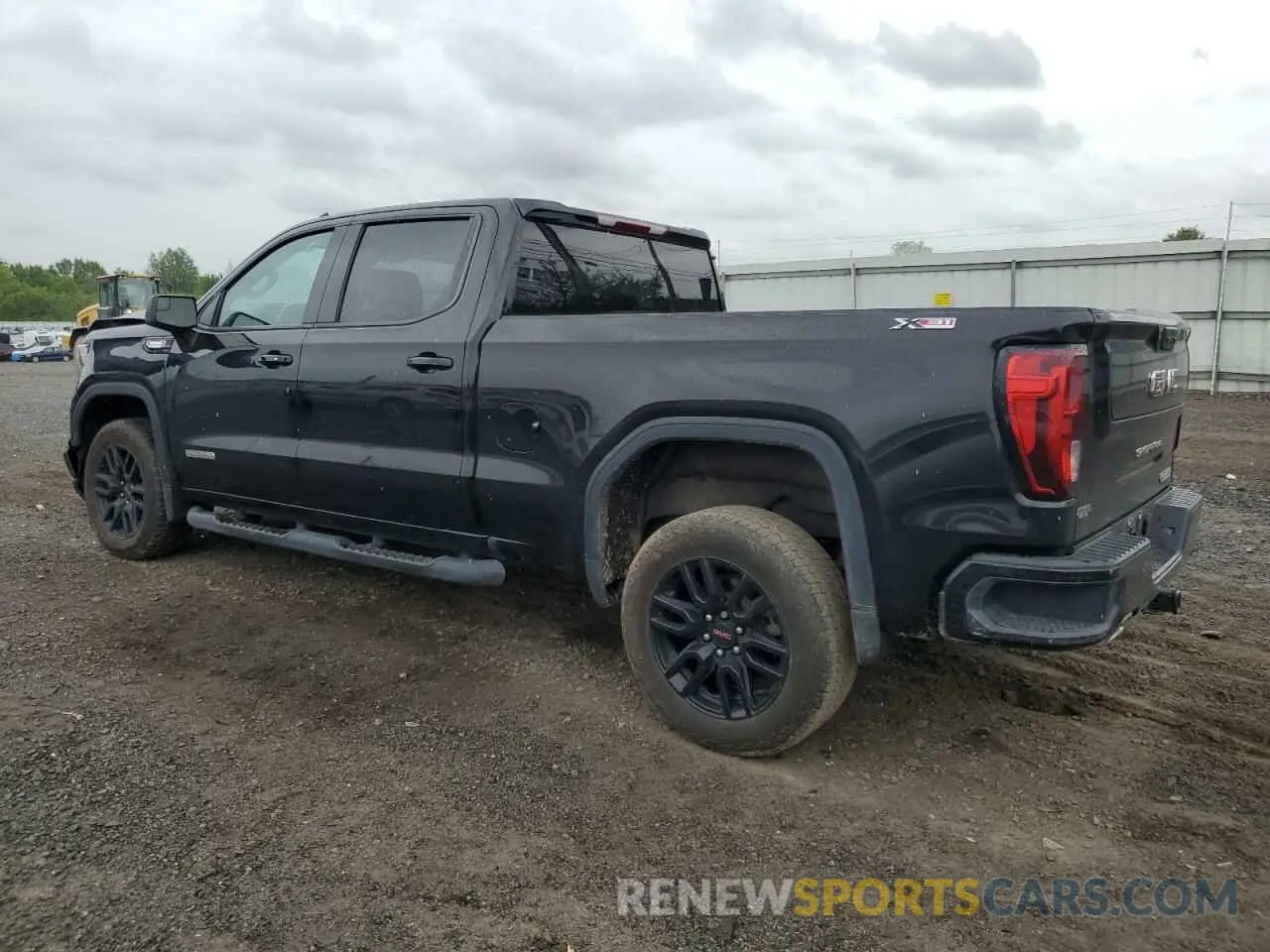2 Photograph of a damaged car 3GTUUCE83RG115318 GMC SIERRA 2024
