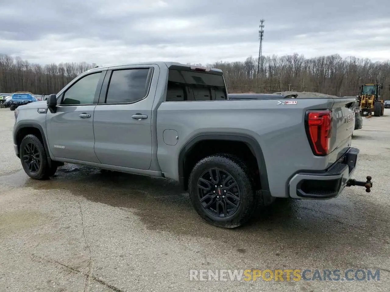 2 Photograph of a damaged car 3GTUUCED1RG293340 GMC SIERRA 2024