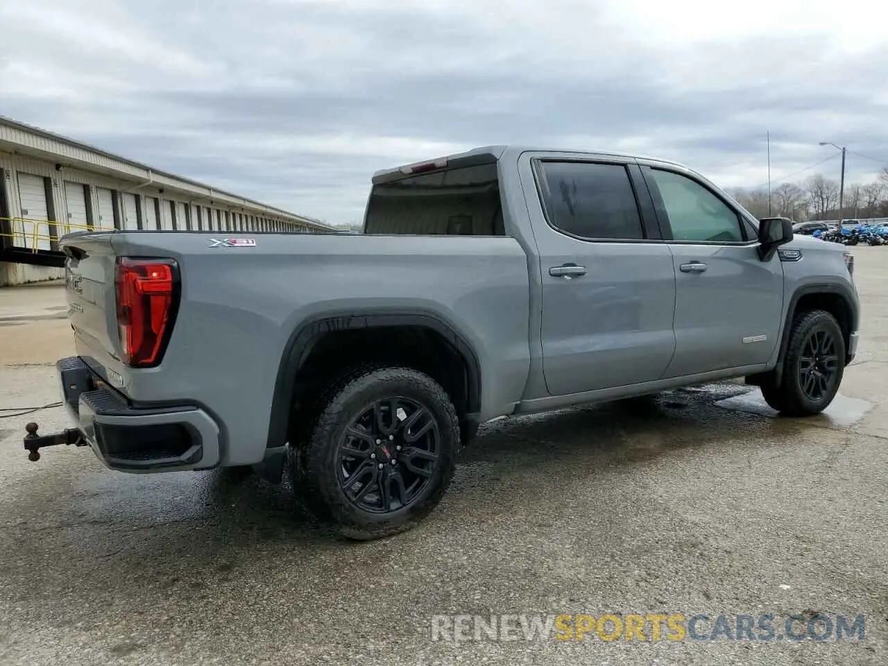 3 Photograph of a damaged car 3GTUUCED1RG293340 GMC SIERRA 2024