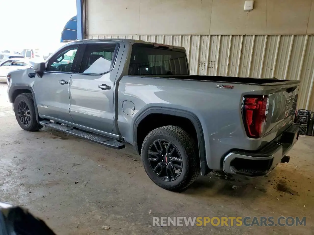 2 Photograph of a damaged car 3GTUUCED5RG161813 GMC SIERRA 2024
