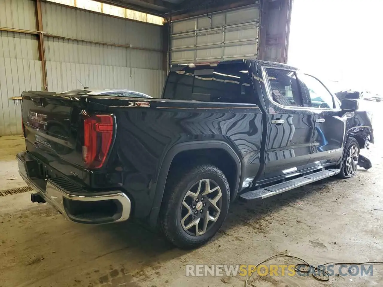 3 Photograph of a damaged car 3GTUUDE88RG204999 GMC SIERRA 2024
