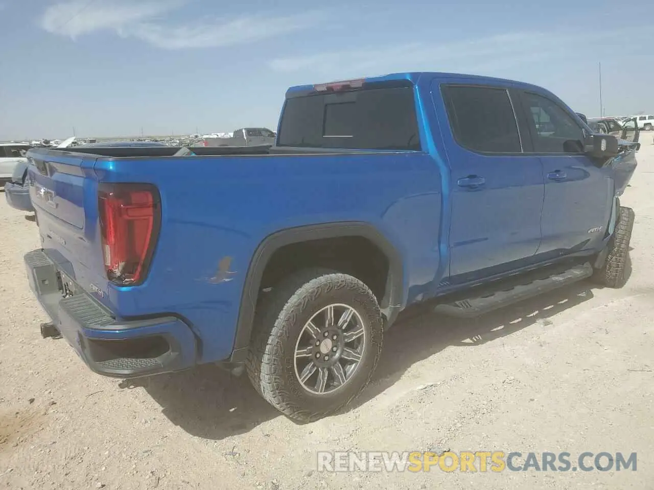 3 Photograph of a damaged car 3GTUUEE86RG267413 GMC SIERRA 2024