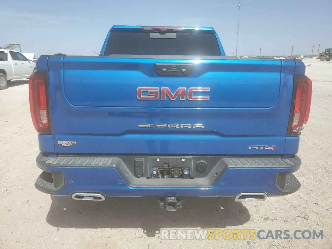 6 Photograph of a damaged car 3GTUUEE86RG267413 GMC SIERRA 2024