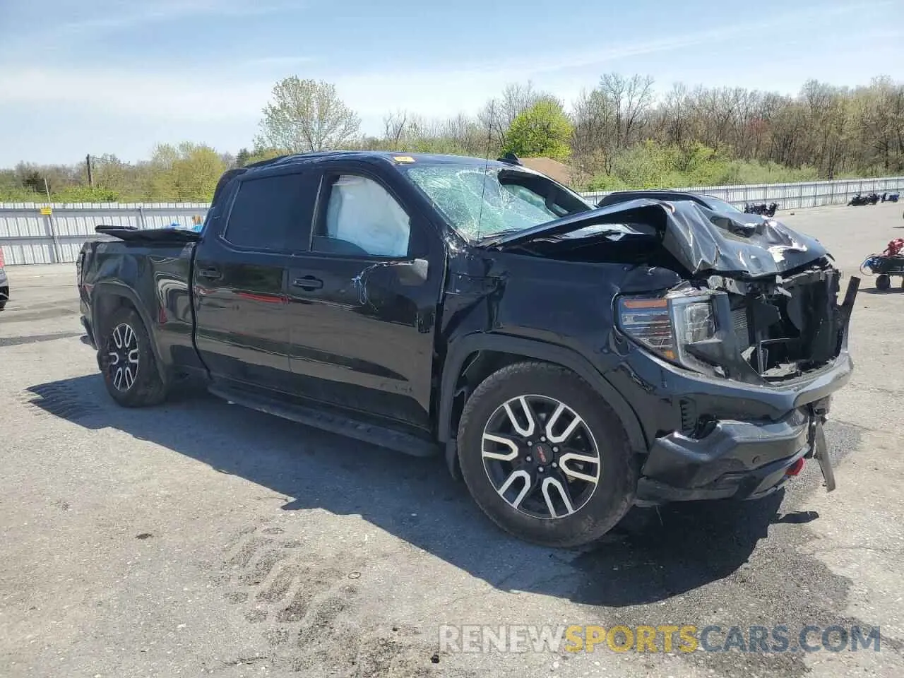 4 Photograph of a damaged car 3GTUUEE89RG184350 GMC SIERRA 2024
