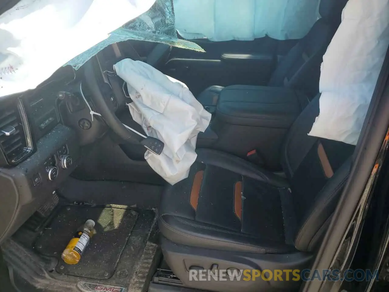 7 Photograph of a damaged car 3GTUUEE89RG184350 GMC SIERRA 2024