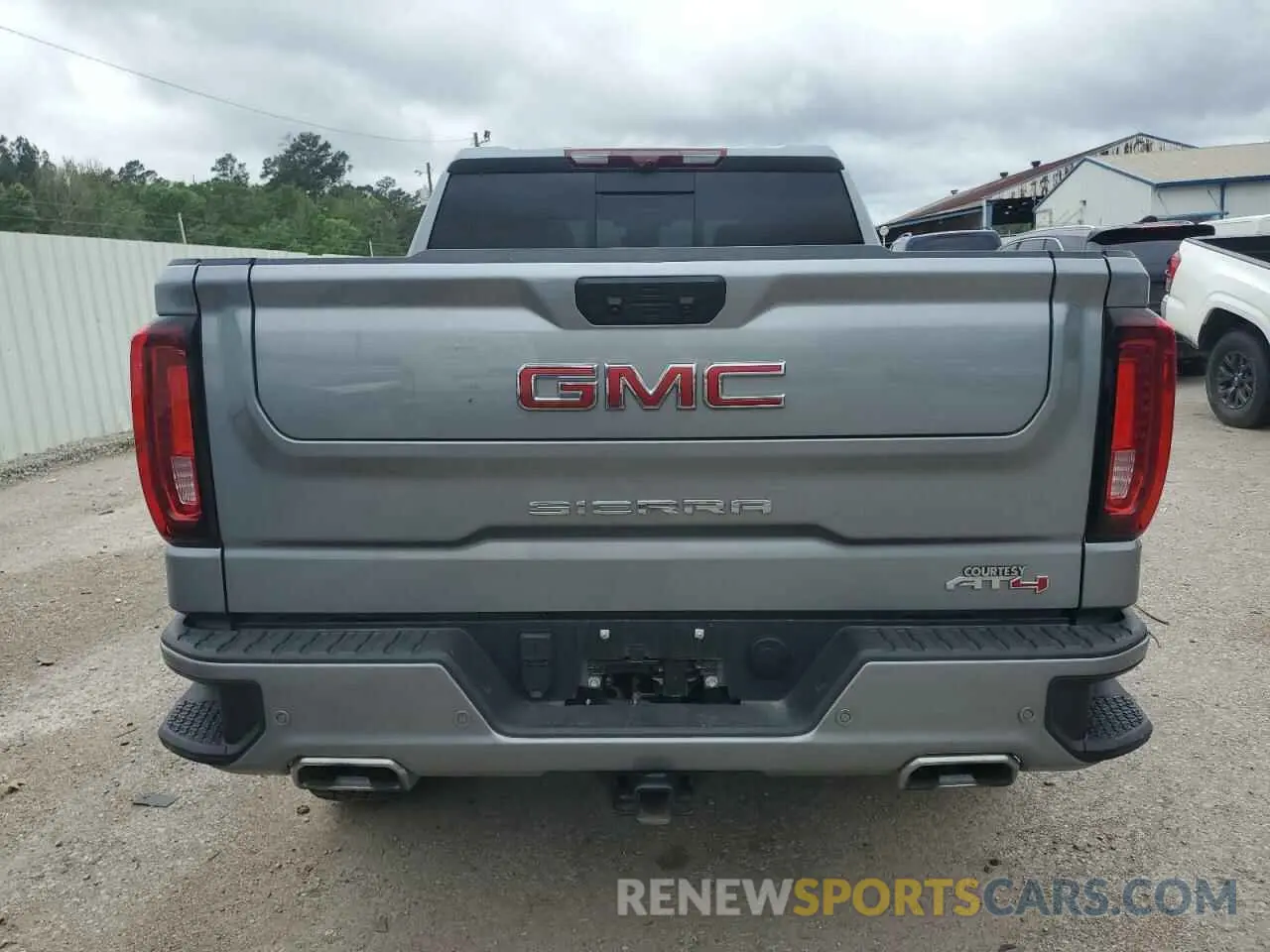 6 Photograph of a damaged car 3GTUUEEL6RG356886 GMC SIERRA 2024