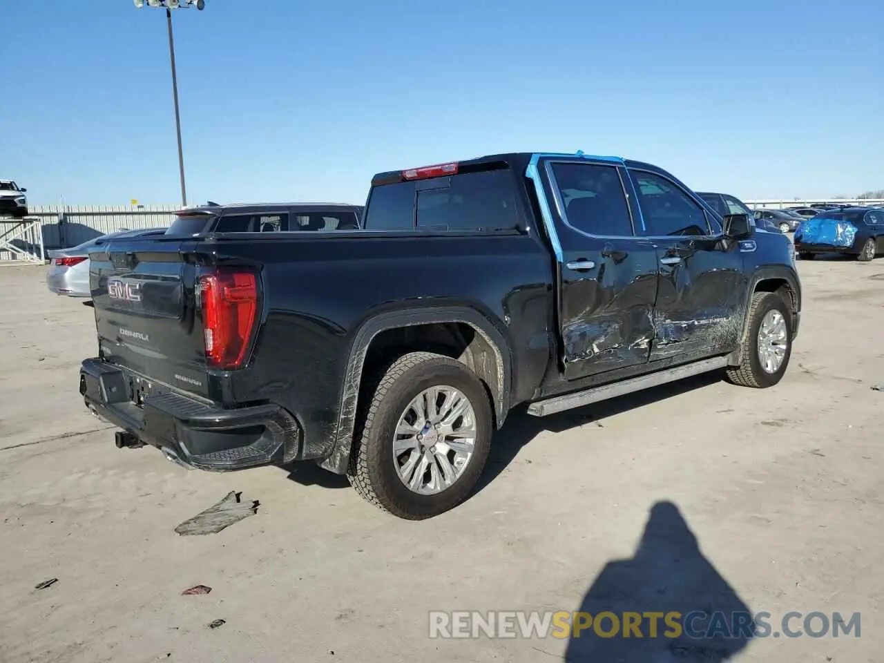 3 Photograph of a damaged car 3GTUUGE87RG378208 GMC SIERRA 2024
