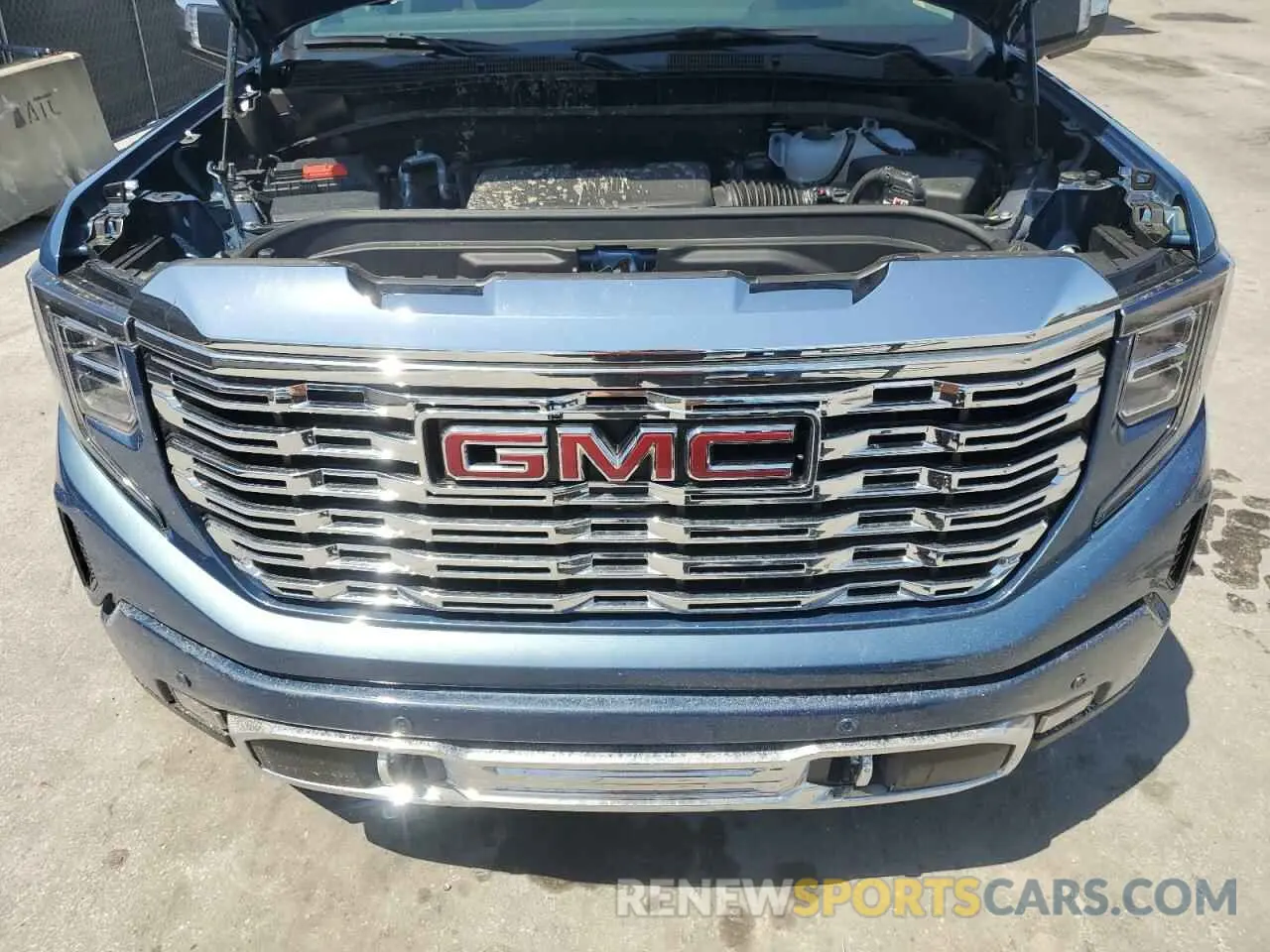 11 Photograph of a damaged car 3GTUUGED2RG330757 GMC SIERRA 2024