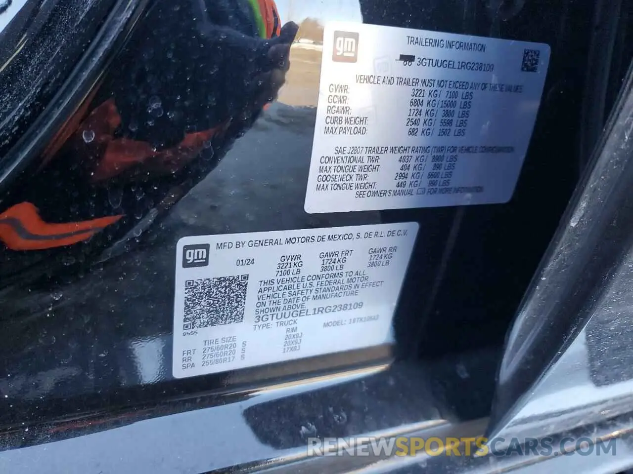 12 Photograph of a damaged car 3GTUUGEL1RG238109 GMC SIERRA 2024