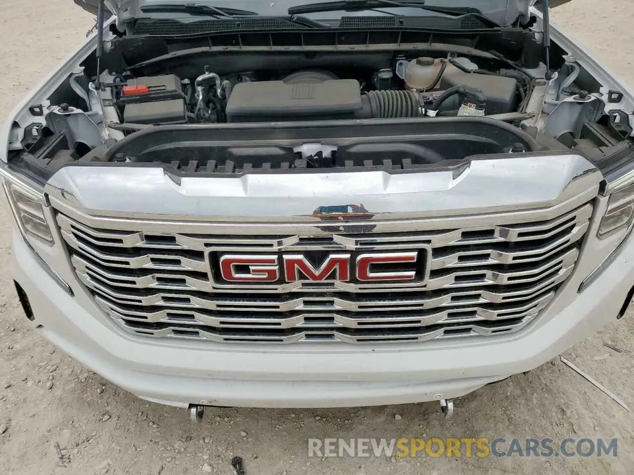 11 Photograph of a damaged car 3GTUUGEL8RG317017 GMC SIERRA 2024