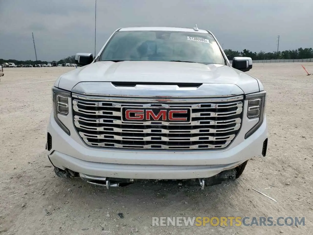 5 Photograph of a damaged car 3GTUUGEL8RG317017 GMC SIERRA 2024