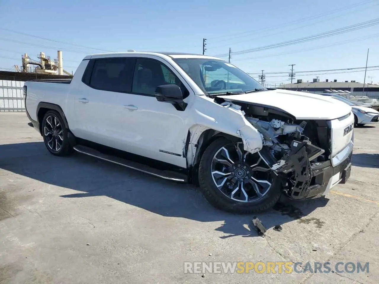 4 Photograph of a damaged car 1GT10MED1SU404959 GMC SIERRA 2025