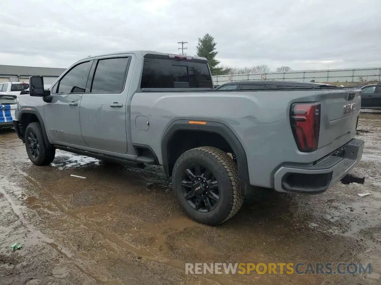 2 Photograph of a damaged car 1GT4UPE75SF185960 GMC SIERRA 2025