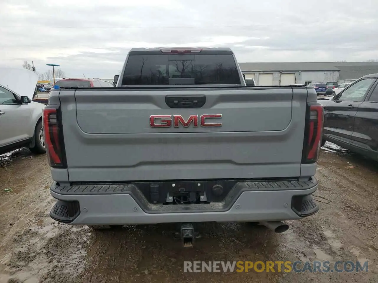 6 Photograph of a damaged car 1GT4UPE75SF185960 GMC SIERRA 2025