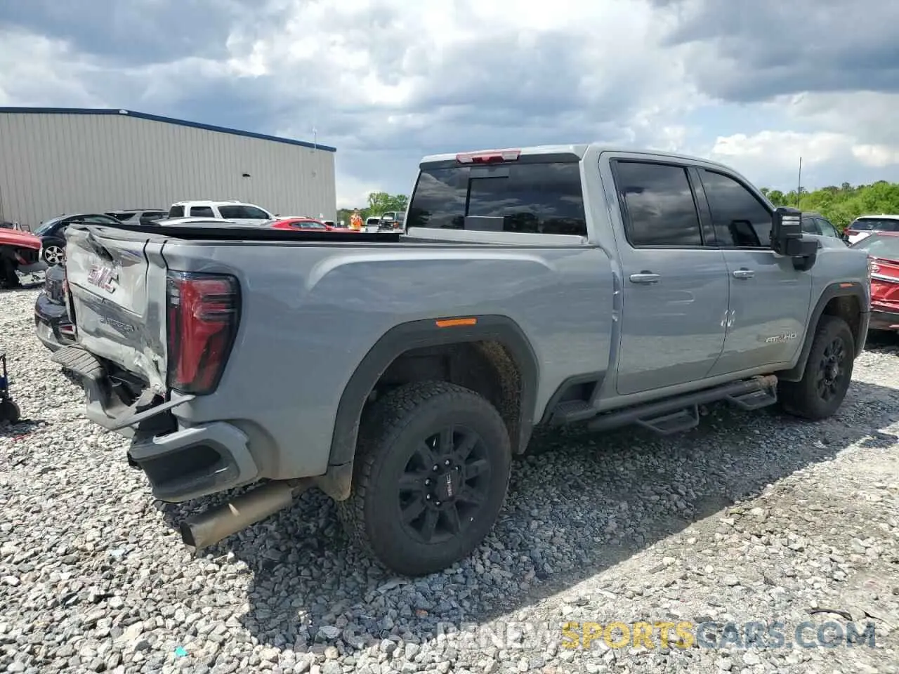 3 Photograph of a damaged car 1GT4UPEY0SF206593 GMC SIERRA 2025