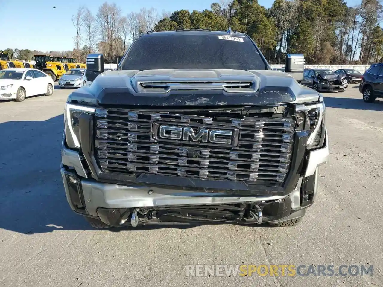 5 Photograph of a damaged car 1GT4UXEY6SF150367 GMC SIERRA 2025