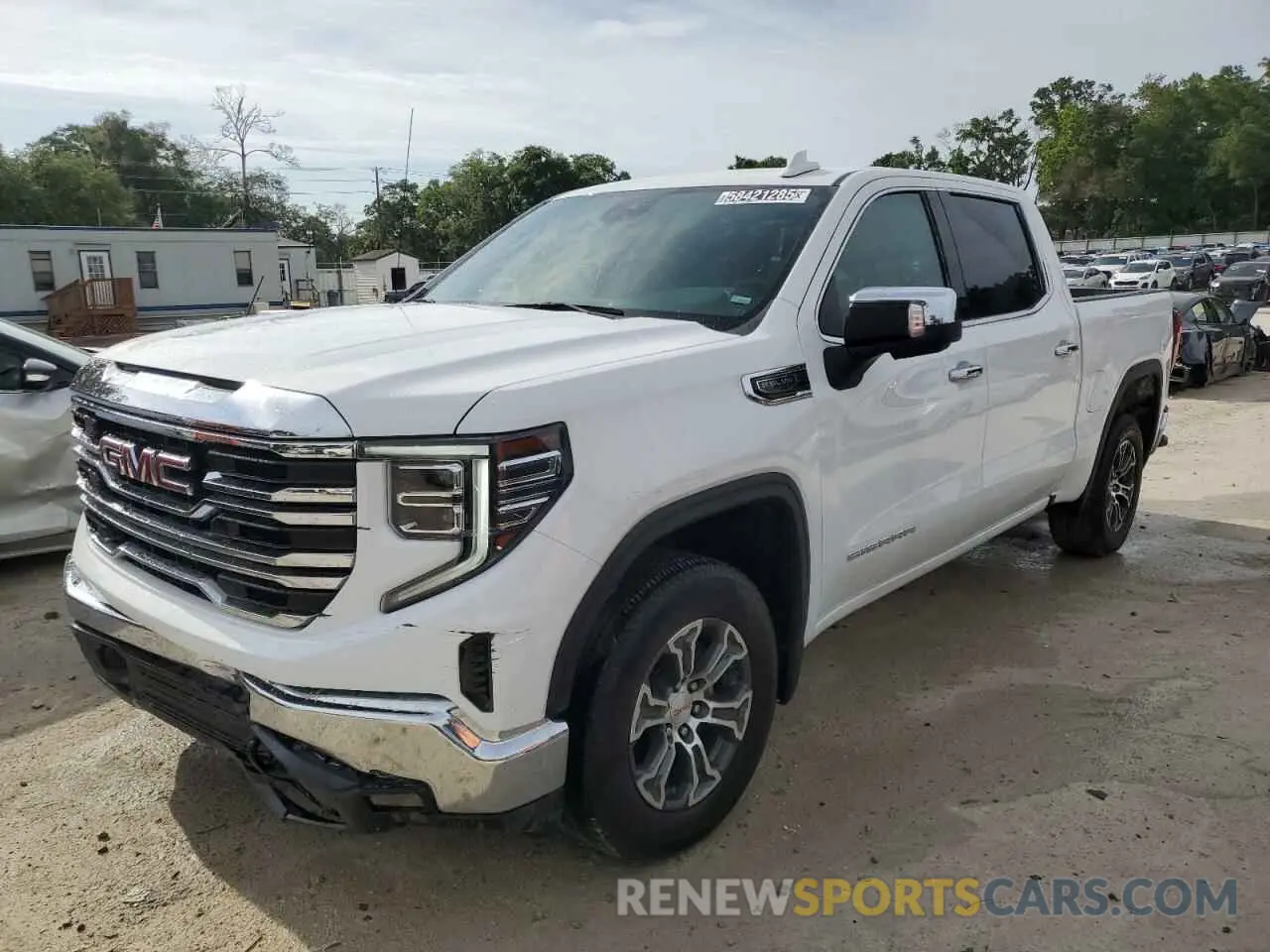 1 Photograph of a damaged car 1GTPHDED5SZ125598 GMC SIERRA 2025
