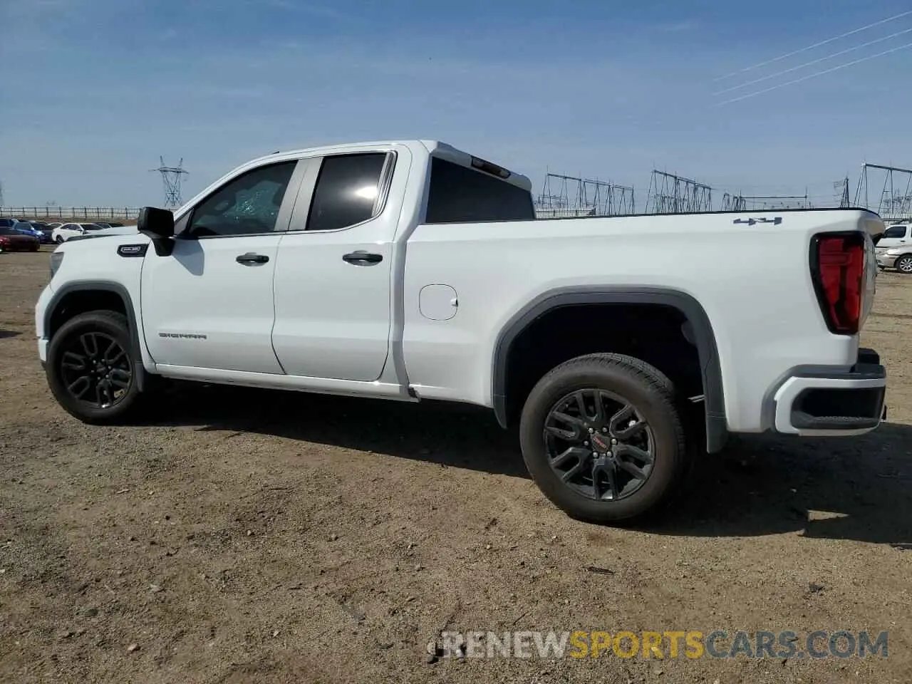 2 Photograph of a damaged car 1GTRUAED7SZ179889 GMC SIERRA 2025