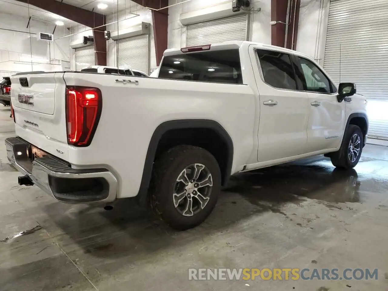 3 Photograph of a damaged car 1GTUUDED0SZ240561 GMC SIERRA 2025