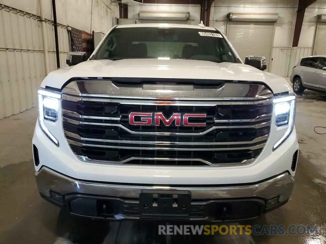 5 Photograph of a damaged car 1GTUUDED0SZ240561 GMC SIERRA 2025