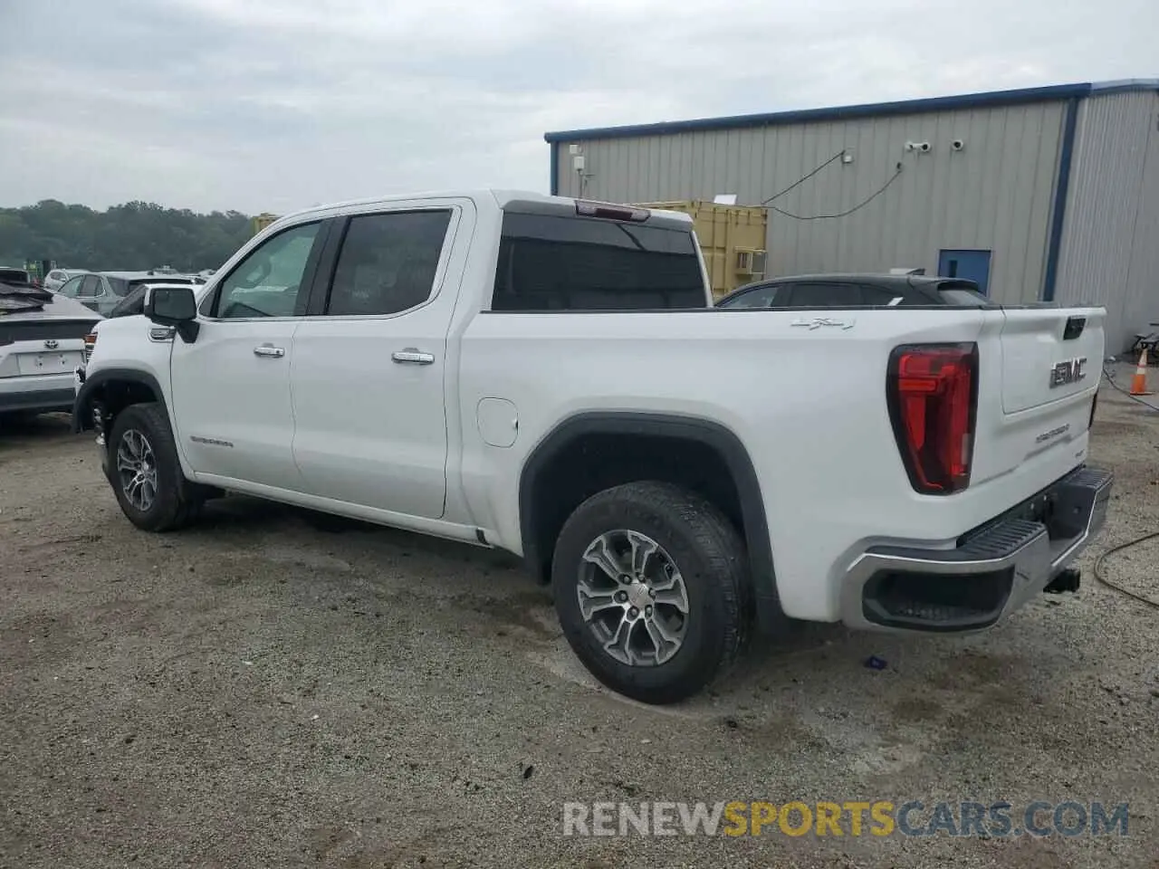 2 Photograph of a damaged car 1GTUUDED7SZ178589 GMC SIERRA 2025