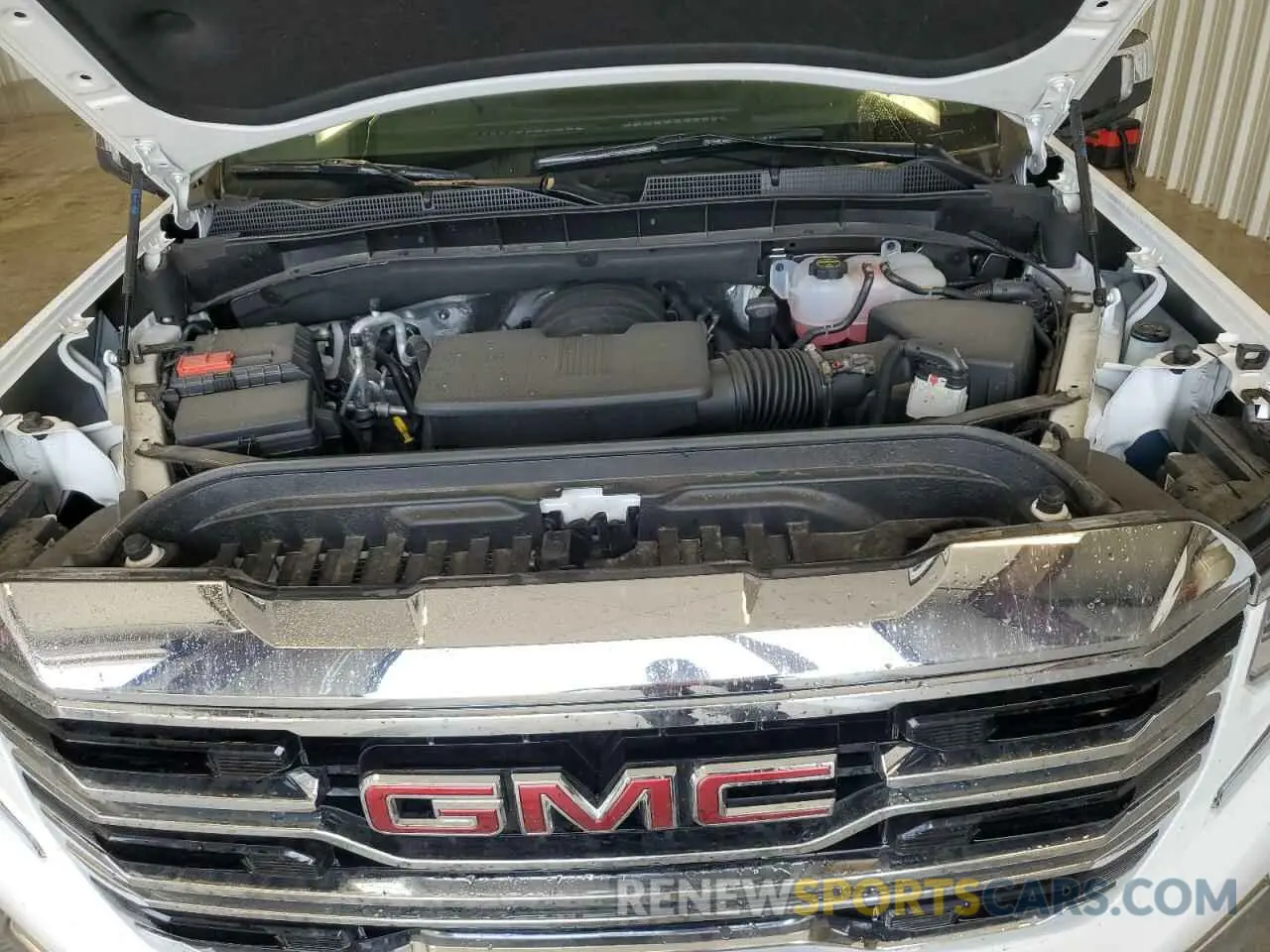 11 Photograph of a damaged car 1GTUUDED8SZ174986 GMC SIERRA 2025