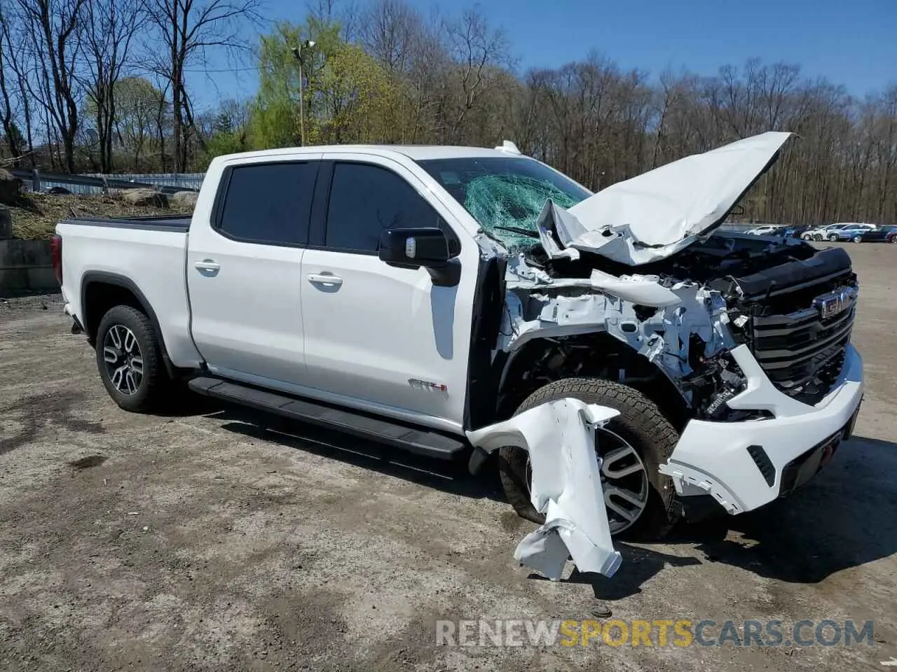 4 Photograph of a damaged car 1GTUUEE84SZ131061 GMC SIERRA 2025