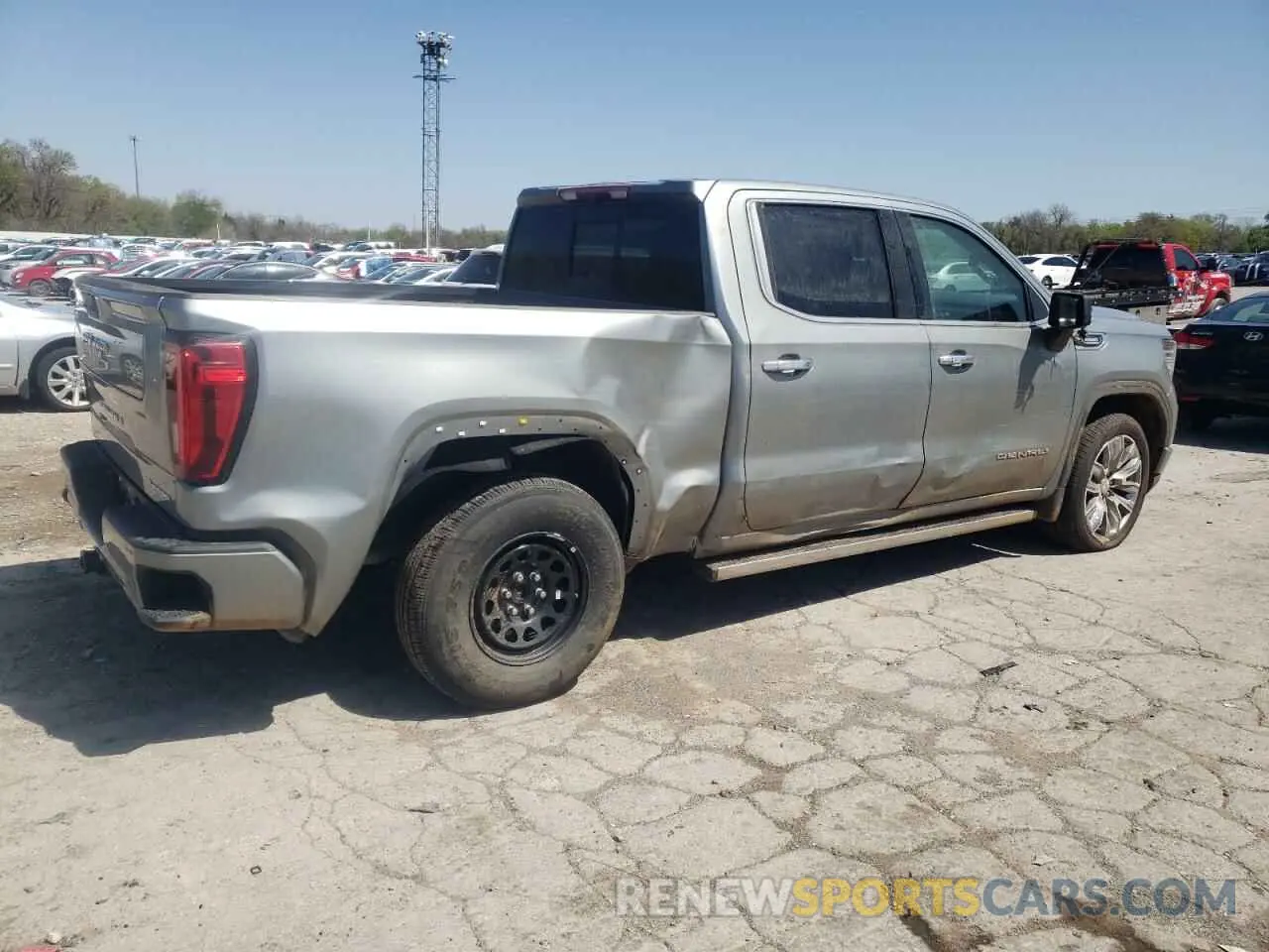3 Photograph of a damaged car 1GTUUGE89SZ169803 GMC SIERRA 2025