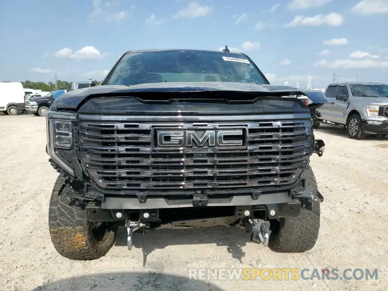 5 Photograph of a damaged car 1GTUUHEL5SZ124030 GMC SIERRA 2025